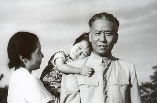 她是原子物理第一位女硕士，老公是刘少奇，传奇人生被拍成电影休闲区蓝鸢梦想 - Www.slyday.coM