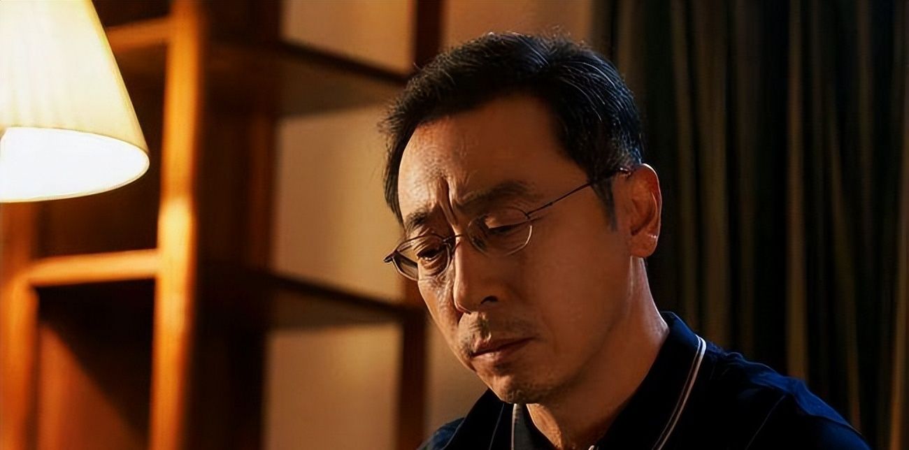 同样都演谍战剧反派把陈宝国程煜祖峰放一起看差距出来了