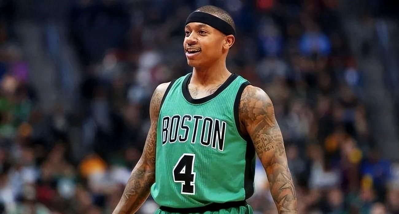 确定留在黄蜂小托马斯下赛季薪水曝光数字感人还不如退役