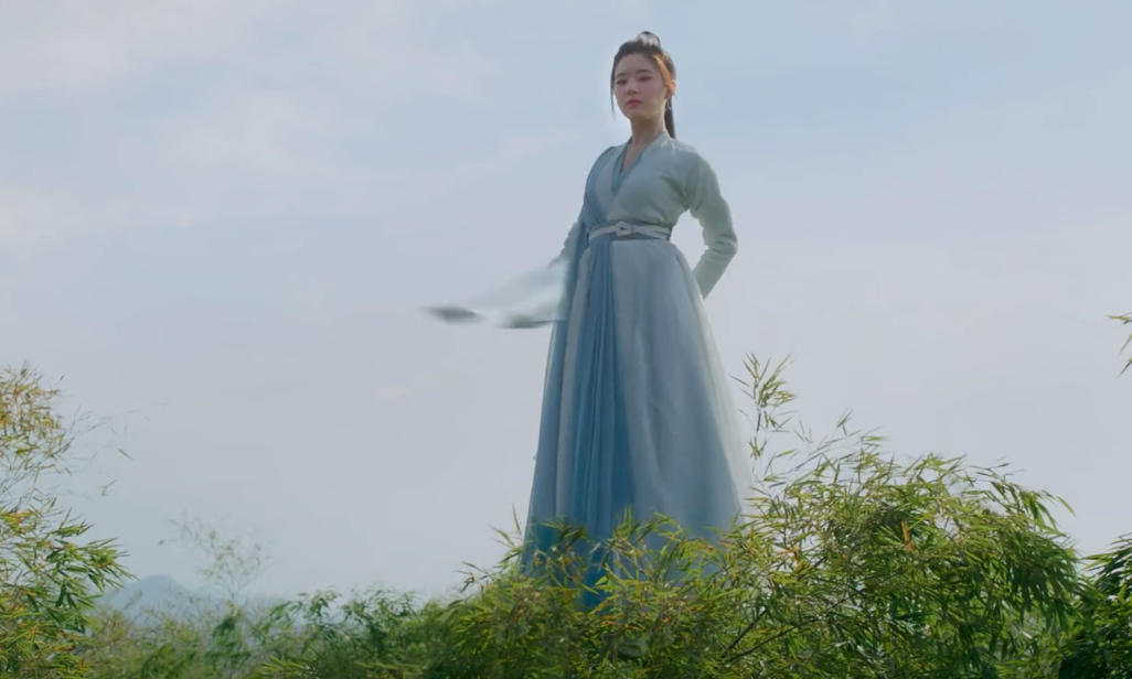 疑似《星汉灿烂》后期吐槽赵露思：拍古装染黄发，熬夜为她修镜头休闲区蓝鸢梦想 - Www.slyday.coM