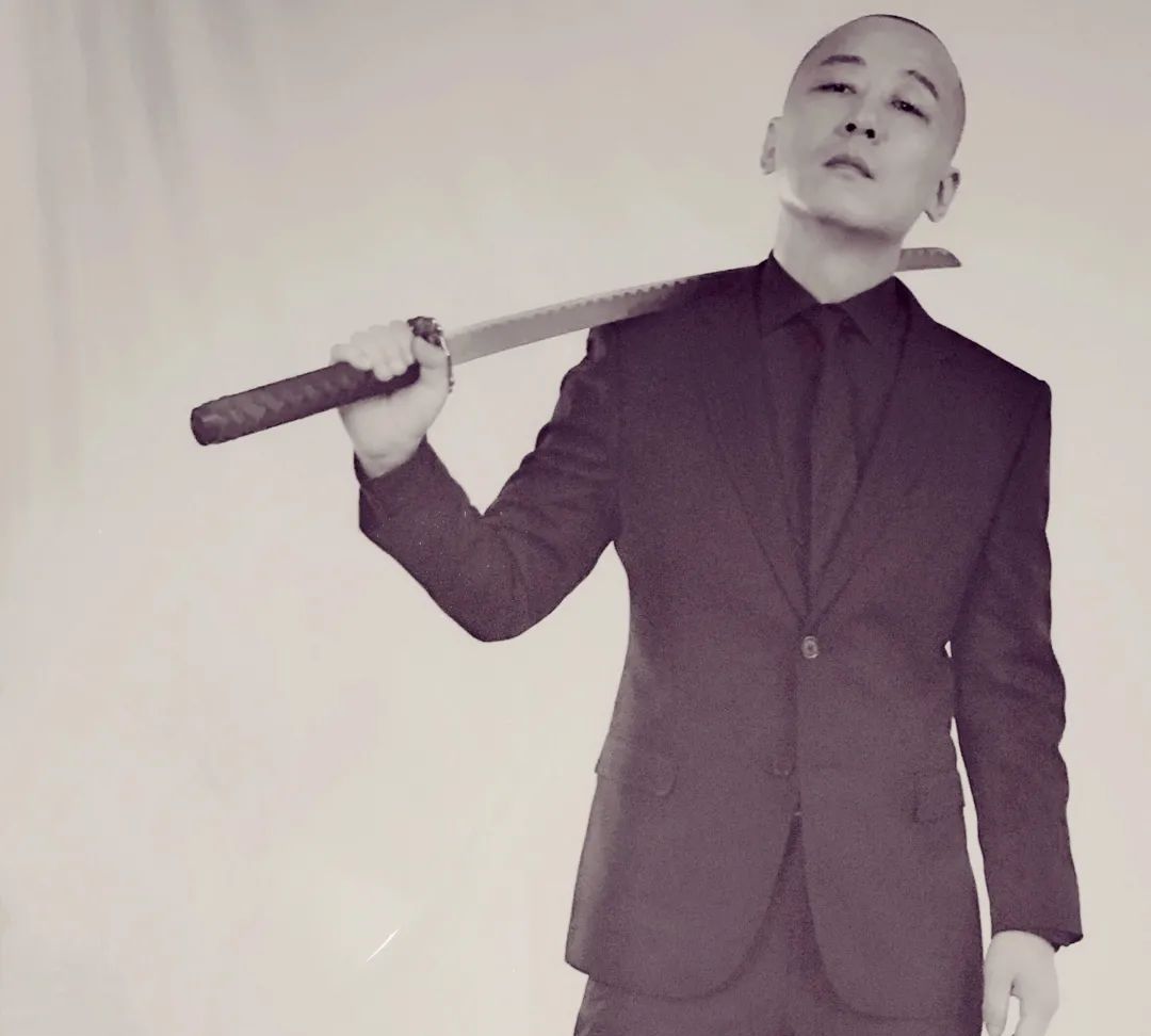 “李春来”胡明：一生只爱一个人，妻子和孩子都是他的宝休闲区蓝鸢梦想 - Www.slyday.coM