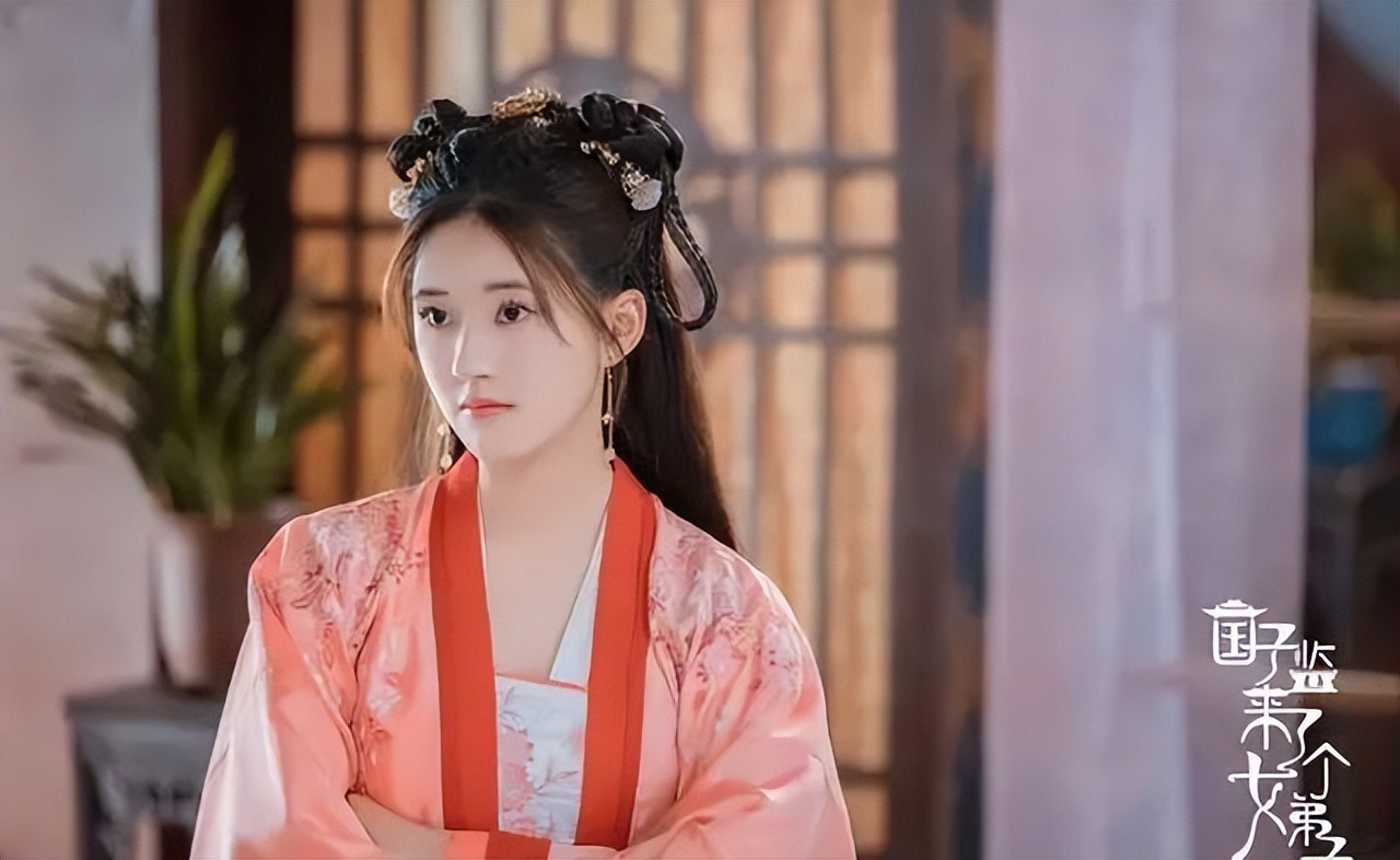 疑似《星汉灿烂》后期吐槽赵露思：拍古装染黄发，熬夜为她修镜头休闲区蓝鸢梦想 - Www.slyday.coM