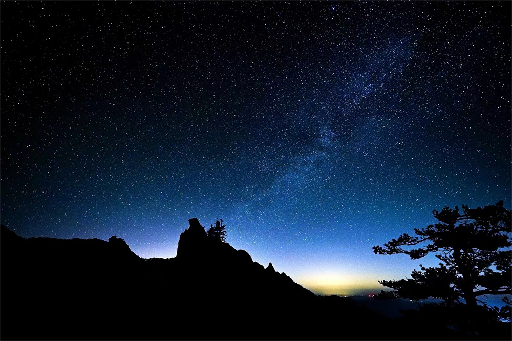 河南鲁山星宇浩瀚岁月如歌摄影家镜头展示星空之美