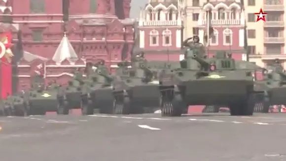 俄阅兵总彩排：乌克兰特别军事行动参与者驾军车亮相