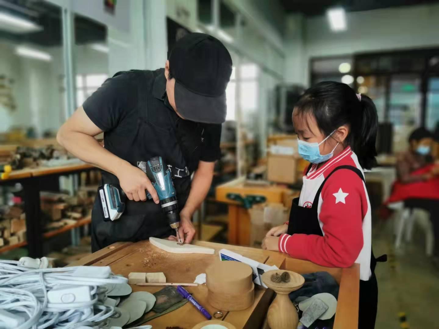 劳动课怎么上深圳这家手工艺劳动基地推出300项手作课程