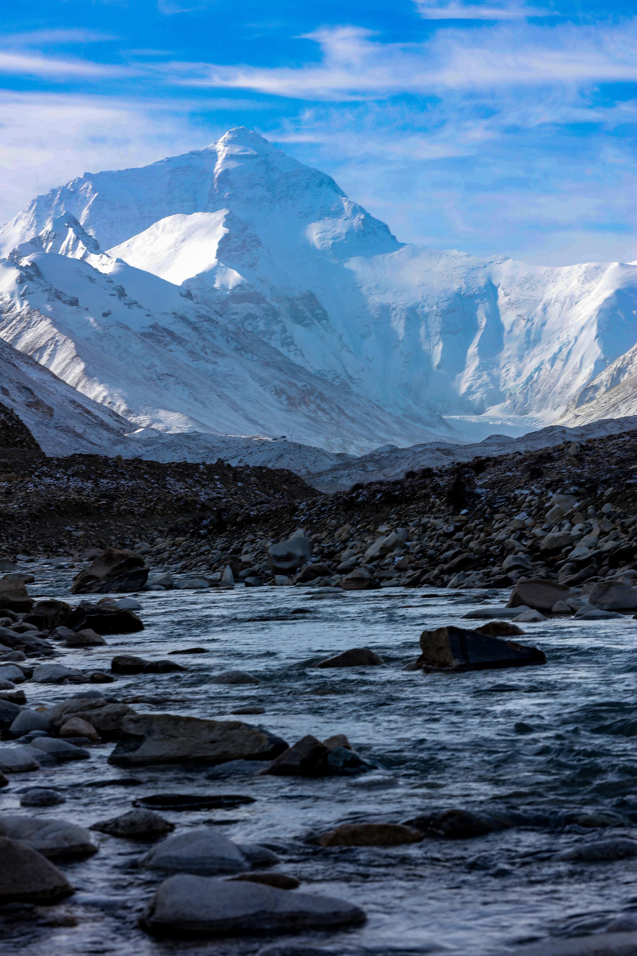 珠穆朗玛:"地球之巅"的天空与星辰|珠穆朗玛峰|姜帆|孙非_新浪新闻