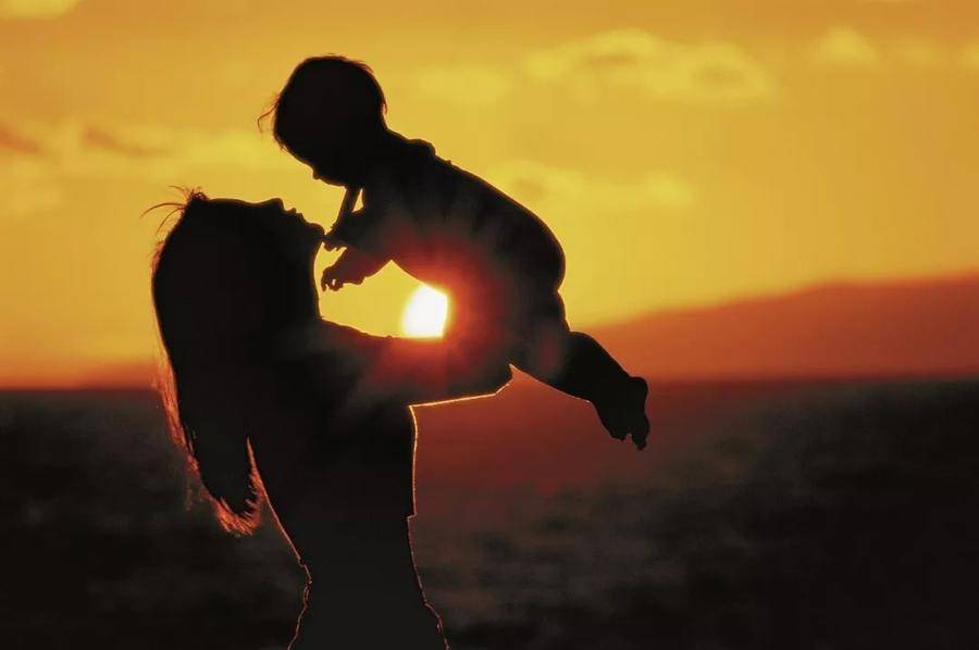 致母亲致母亲诗歌