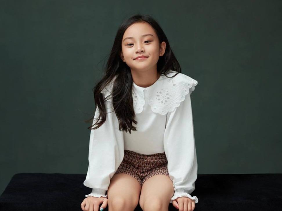 6位"星二代"小美女,颜值高气质好,她们都赢在起跑线上|黄忆慈|星二代