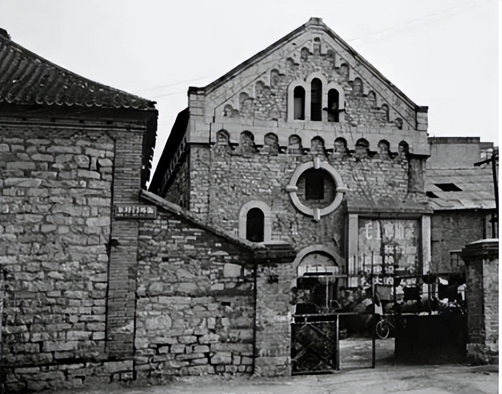 上世纪五十年代的济南老建筑风格独特现在都已经损毁了