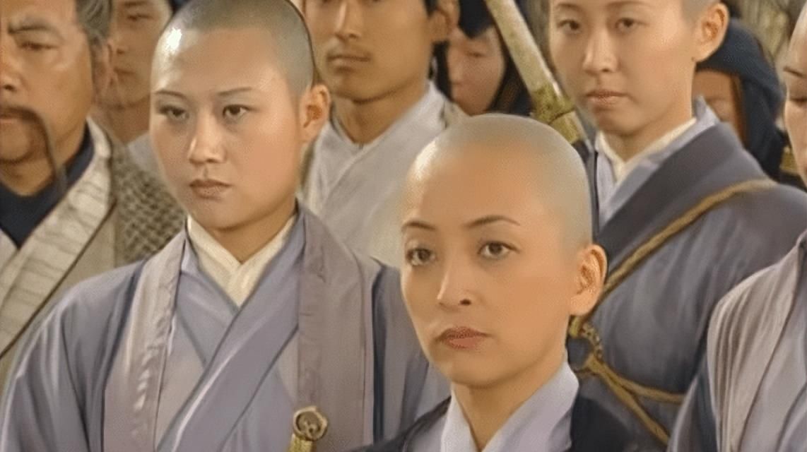 李勤勤的错爱情史三嫁外籍老公三次婚姻失败59岁仍旧潇洒自在