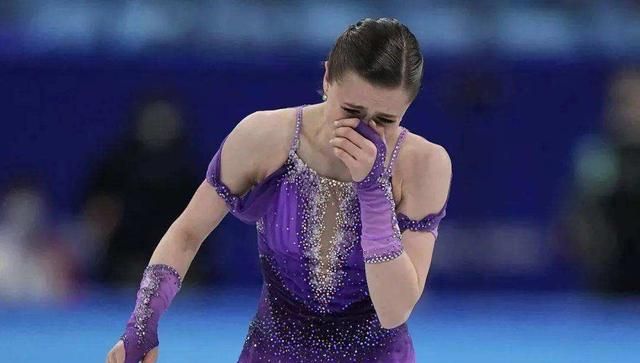 基因太好了!特鲁索娃父亲的职业曝光,网友:怪不得莎莎这么出色休闲区蓝鸢梦想 - Www.slyday.coM 基因太好了!特鲁索娃父亲的职业曝光,网友:怪不得莎莎这么出色休闲区蓝鸢梦想 - Www.slyday.coM