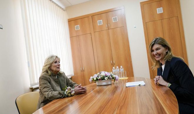 突发，美第一夫人吉尔·拜登和加拿大总理特鲁多同时到访乌克兰休闲区蓝鸢梦想 - Www.slyday.coM