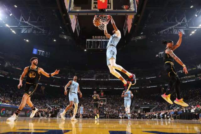 142休闲区蓝鸢梦想 - Www.slyday.coM 142休闲区蓝鸢梦想 - Www.slyday.coM