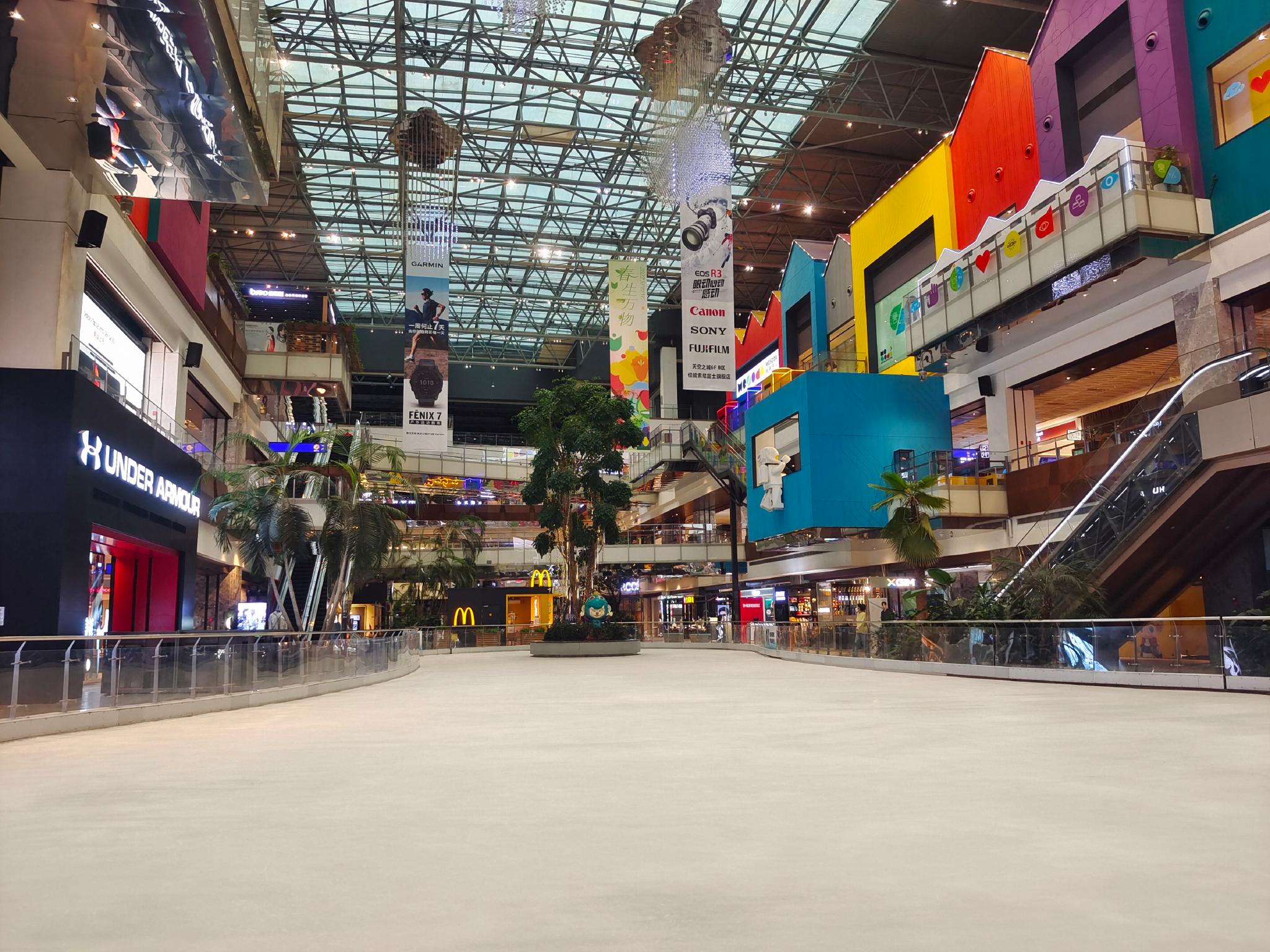 重庆这个购物中心要啥有啥曾经人气很旺如今却冷冷清清