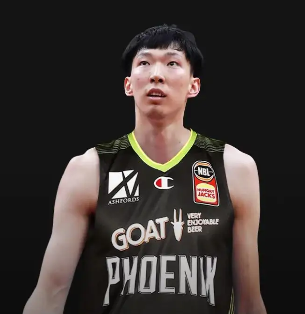 高诗岩留队有变，签约经纪公司恐惹怒李洪庆，辽篮或1+1换周琦休闲区蓝鸢梦想 - Www.slyday.coM