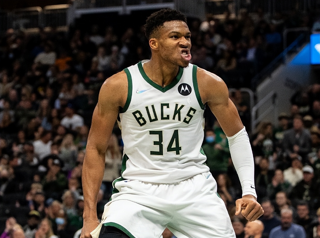 42分12板8助!字母哥太狠,一战刷爆多项nba纪录,他要统治联盟|雄鹿|字