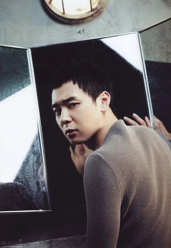 红着红着就黑了，朴有天怎么就走到今天的这一步呢？休闲区蓝鸢梦想 - Www.slyday.coM