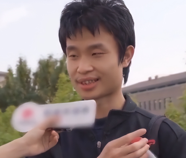 热搜！北大韦神一晚上解决博士团队4个月难题，直言“太简单了”！休闲区蓝鸢梦想 - Www.slyday.coM