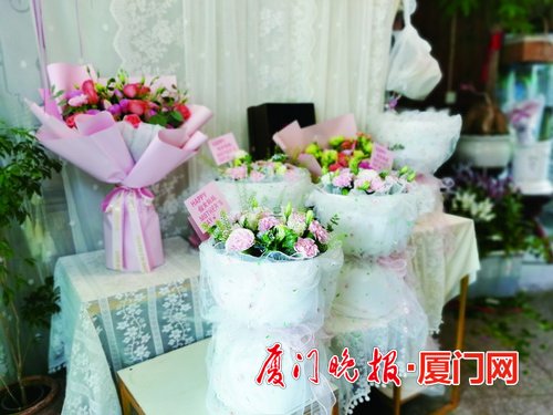 母亲节休闲区蓝鸢梦想 - Www.slyday.coM