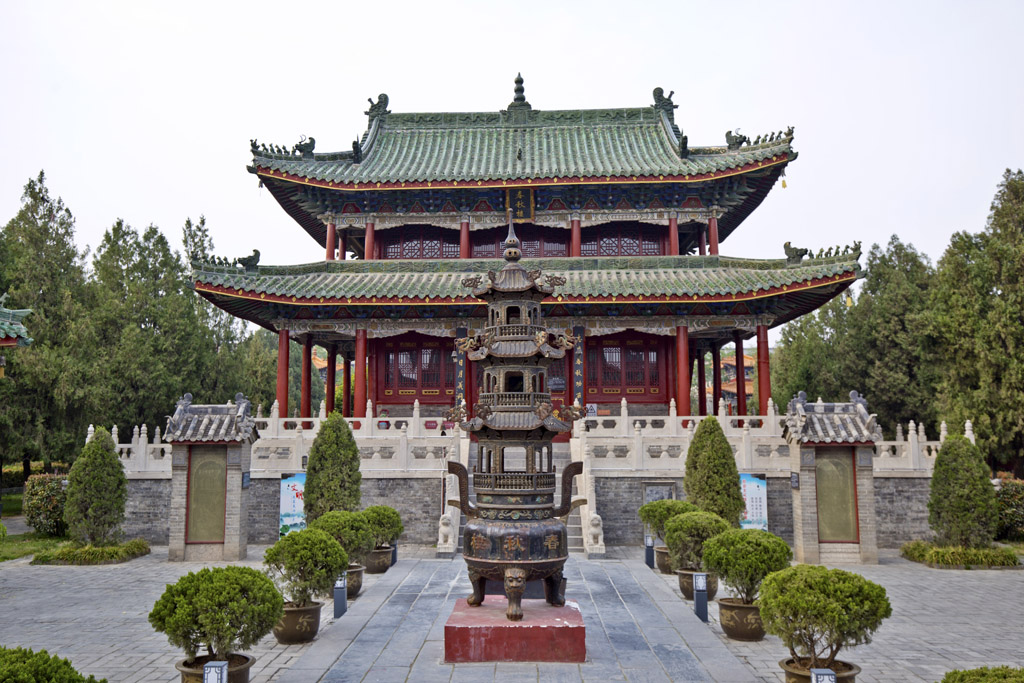 探秘许昌春秋楼关羽是如何从一位武将到万人崇拜的