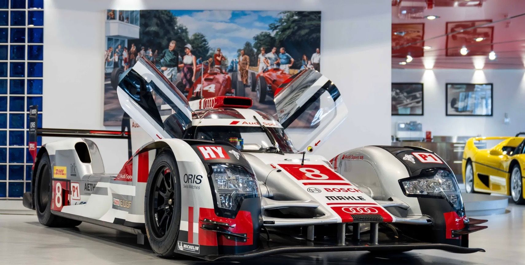 奥迪r18etronquattro勒芒赛车待售绝版车型机会只有一次