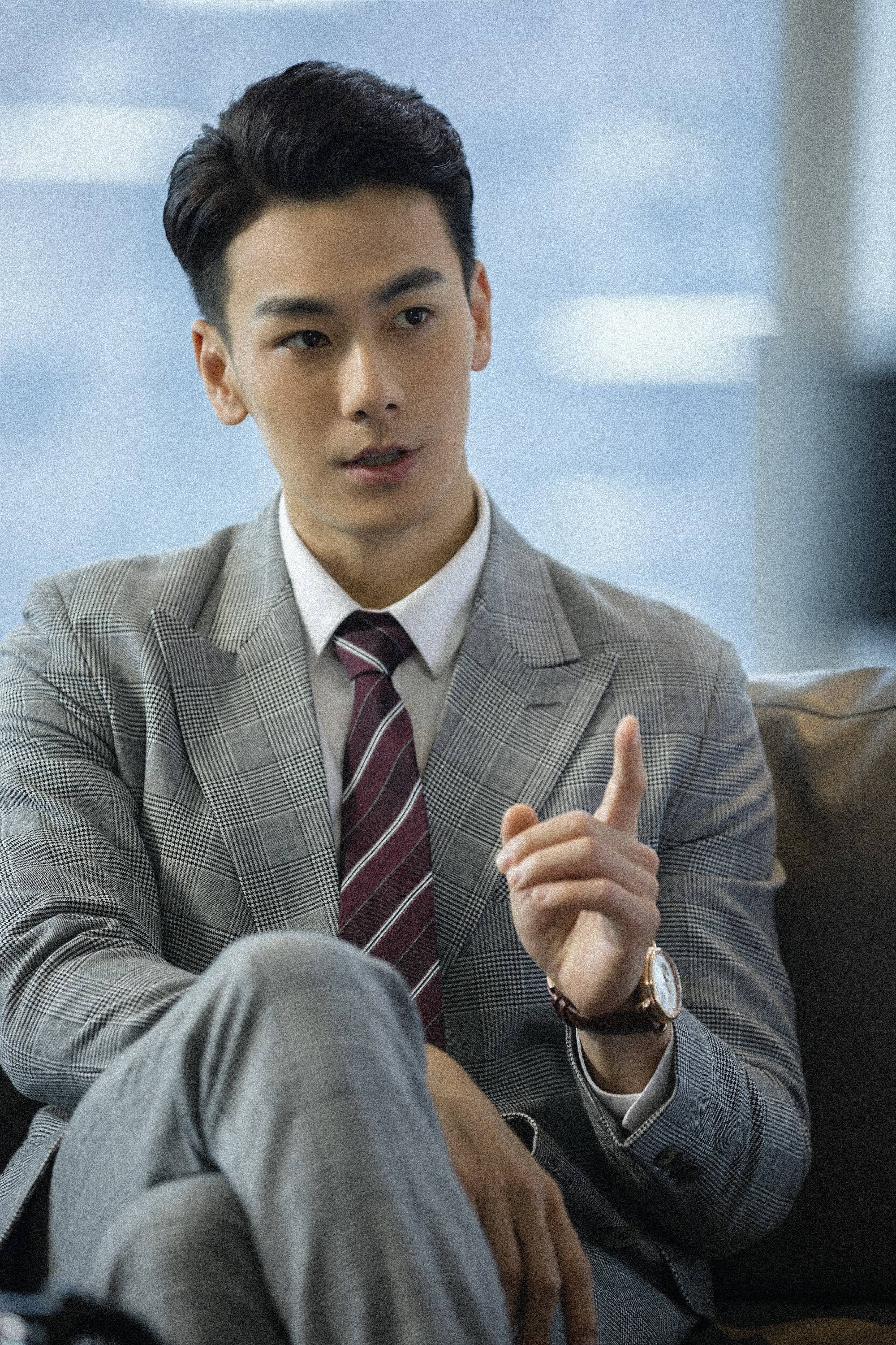 女士的法则开播戴向宇化身大冤种虐追江疏影