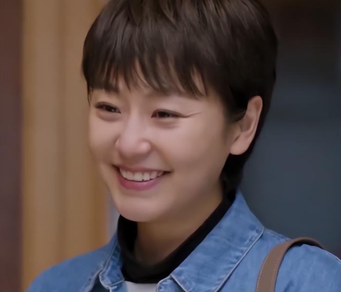 七岁就演戏,出道27年不火,如今王思思凭《好好说话》圈粉无数