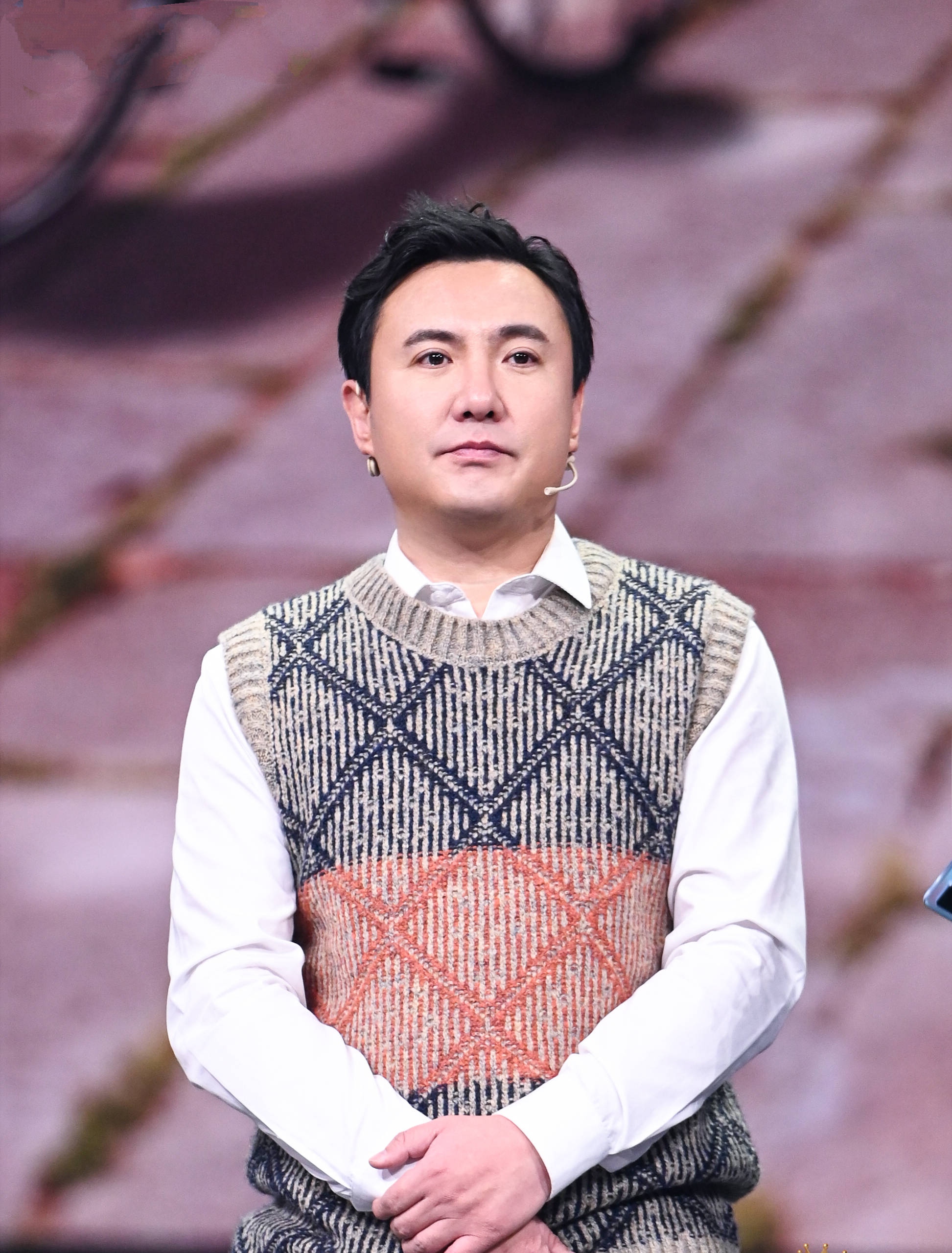 沈腾在王牌对王牌一期节目中状态都有所起伏是不喜还是累了