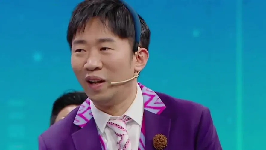 杨迪参加过不少节目,比如《为歌而战》《非正式会谈》等,这些节目未必