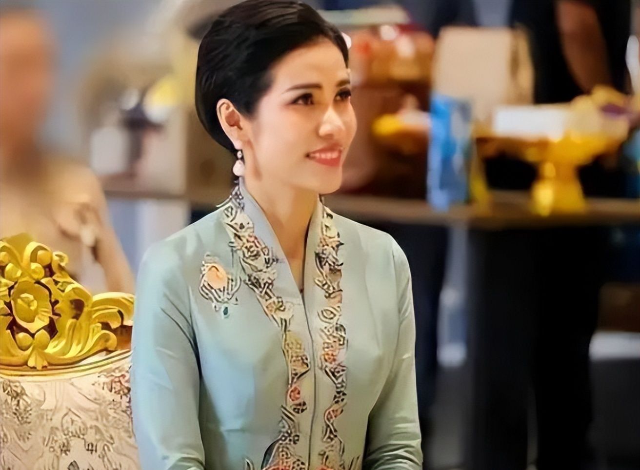 诗妮娜翻盘复宠眉目初显苏提达晒照横加阻拦贵妃不再是傻白甜