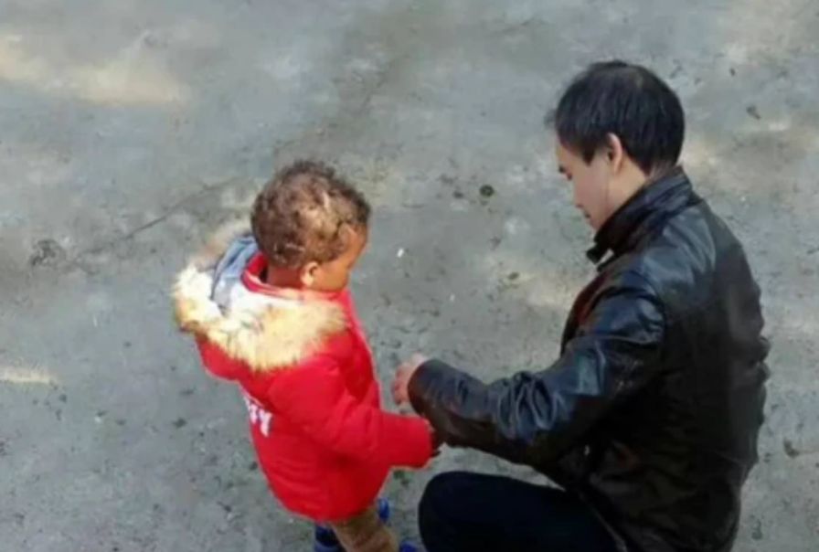 非洲90后女孩，因为爱情嫁30多岁中国农村小伙，收获800万粉丝休闲区蓝鸢梦想 - Www.slyday.coM