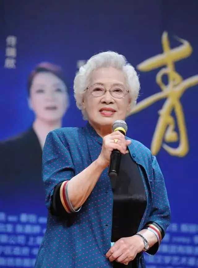 秦怡|陈天国|艺术家_新浪新闻