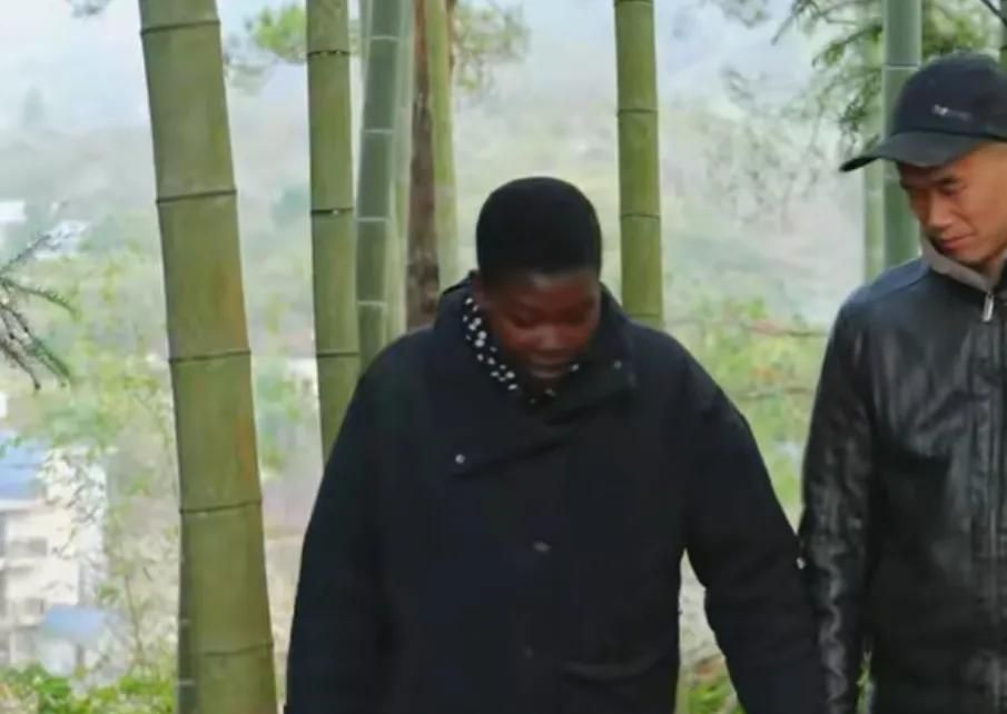 非洲90后女孩，因为爱情嫁30多岁中国农村小伙，收获800万粉丝休闲区蓝鸢梦想 - Www.slyday.coM