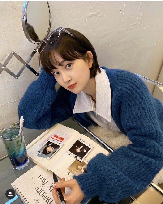 短发小姐姐的日常穿搭look