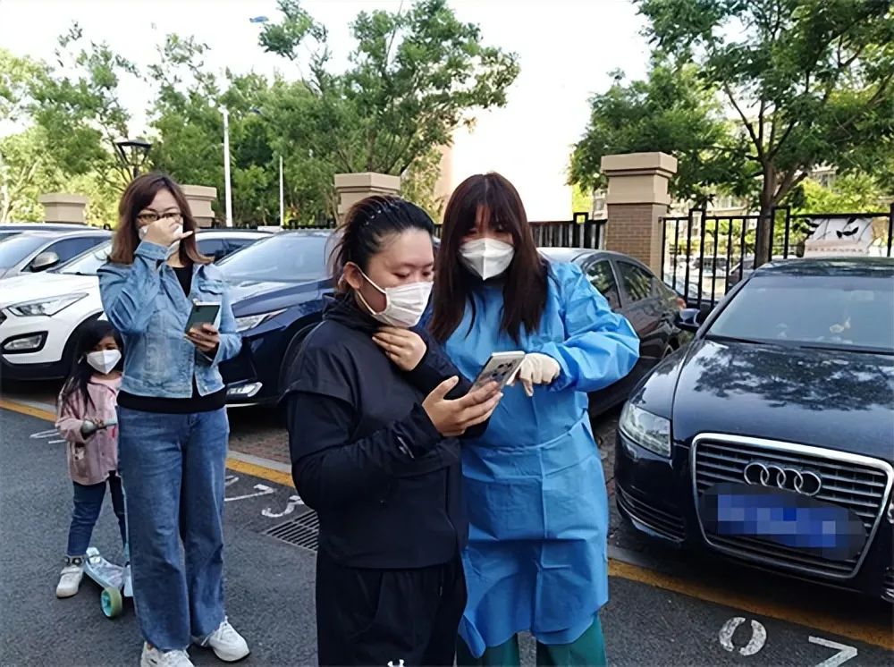 “这10天发生了很多感人的事儿”北京顺利解封的小区送上这样一封信→休闲区蓝鸢梦想 - Www.slyday.coM