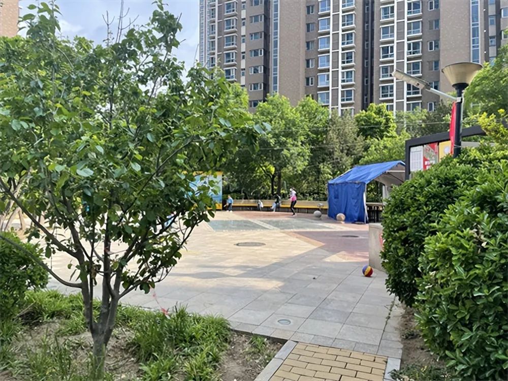 “这10天发生了很多感人的事儿”北京顺利解封的小区送上这样一封信→休闲区蓝鸢梦想 - Www.slyday.coM