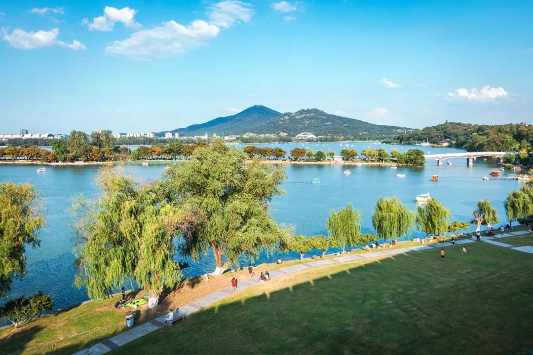 慢享绿道在南京山水城林,环带相接