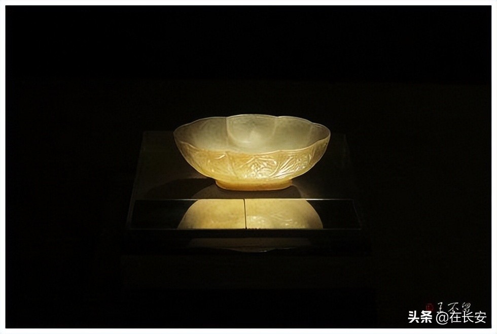 大唐遗宝·何家村窖藏:于阗玉带(銙),玉长杯__财经头条