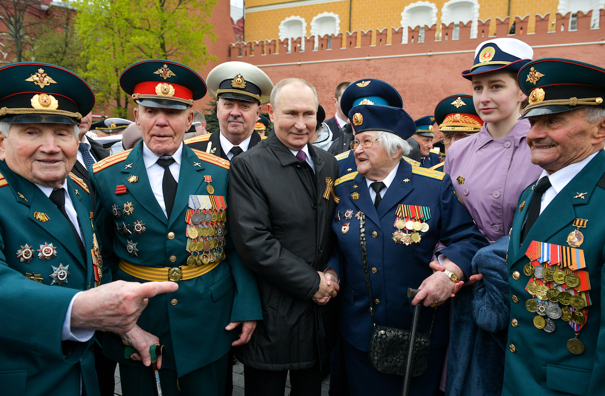 当地时间2021年5月9日,俄罗斯莫斯科,胜利日阅兵结束,俄罗斯总统普京
