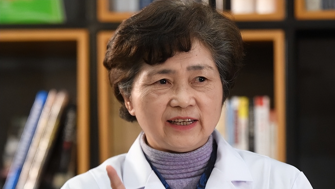 李兰娟院士疫情防控仍不能放松