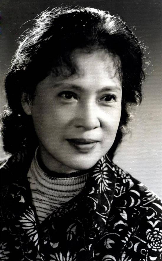 一代人的女神走了人民艺术家秦怡今晨辞世享年100岁