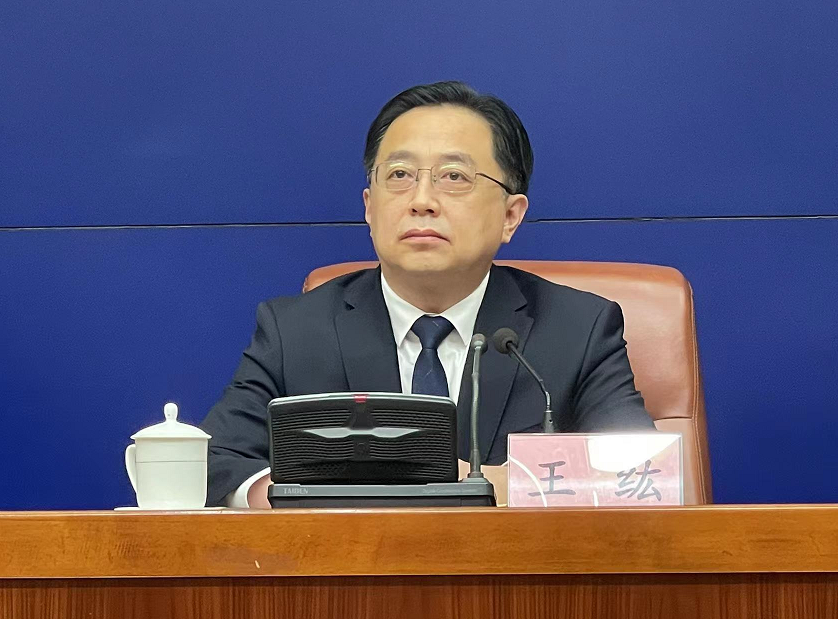 济南市教育局党组书记,局长王纮介绍,为回应家长和学生关切,经市指挥