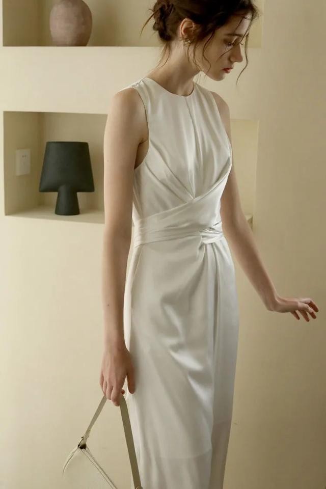 这个夏天爱上了优雅的法式风穿搭用风格进行诠释时髦与高级