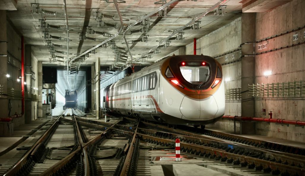 广州暴雨预警信号已发出，今年最强持续降雨，请务必做好防御休闲区蓝鸢梦想 - Www.slyday.coM
