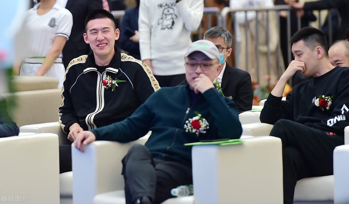 高诗岩宣布签约经纪公司，山东有望留人，李洪庆引援安排失策休闲区蓝鸢梦想 - Www.slyday.coM