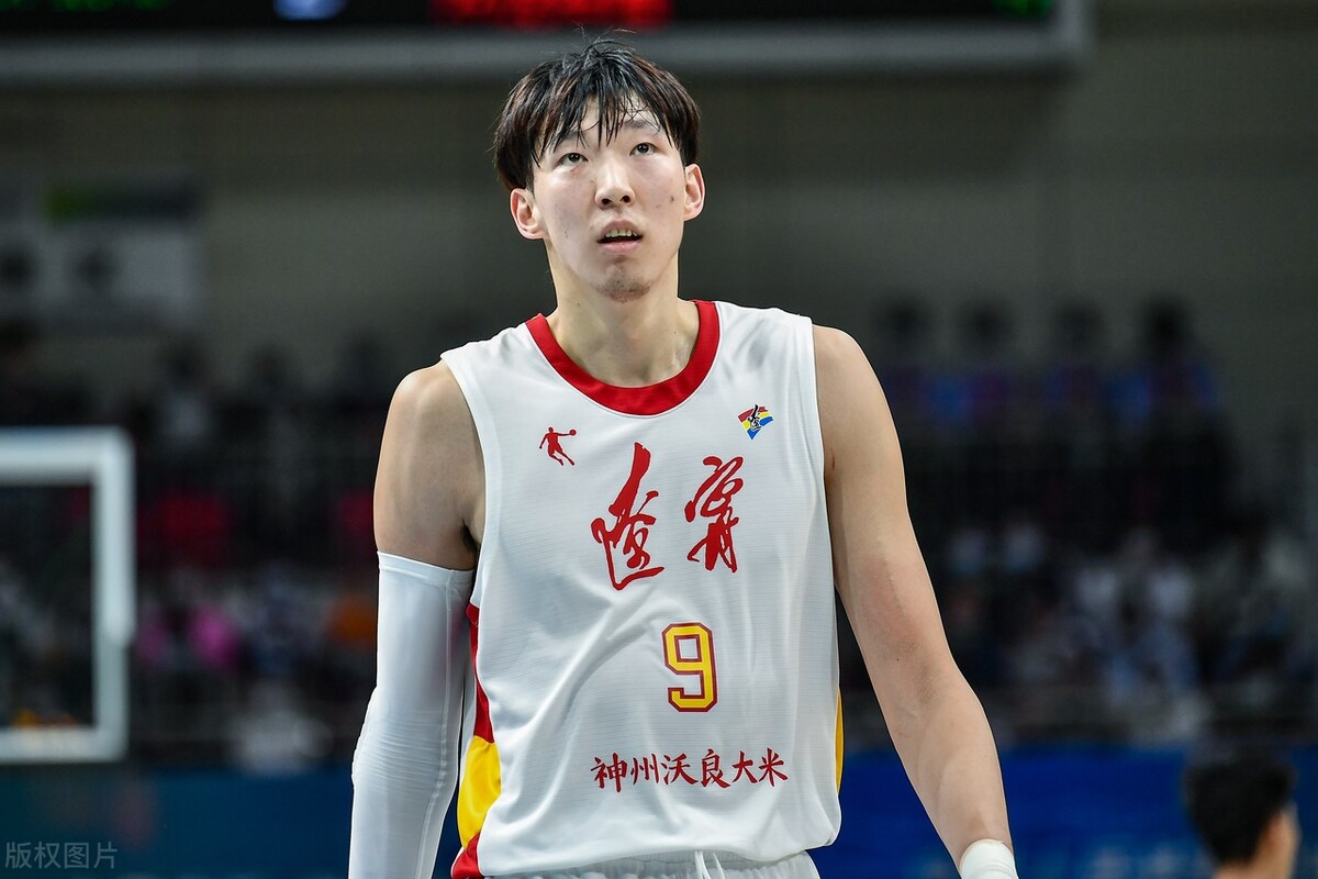 恭喜杨鸣韩德君或留队周琦加盟迎突破李洪庆收喜讯