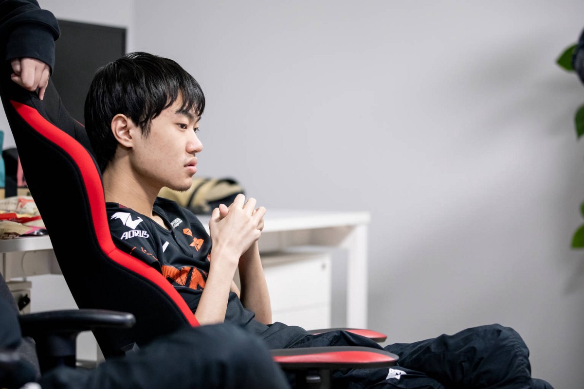 女方|吃软饭|左手_新浪新闻