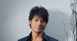 18年前不认自己儿子，如今儿子进入娱乐圈，他却想与其相认休闲区蓝鸢梦想 - Www.slyday.coM