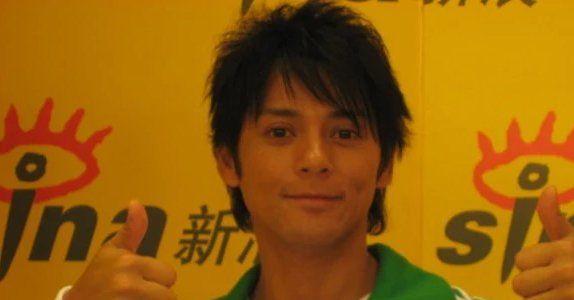 18年前不认自己儿子，如今儿子进入娱乐圈，他却想与其相认休闲区蓝鸢梦想 - Www.slyday.coM