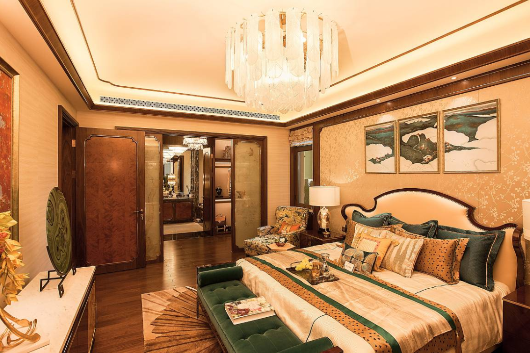 青岛星河湾丨寝宫式主卧套房妆点美好和幸福